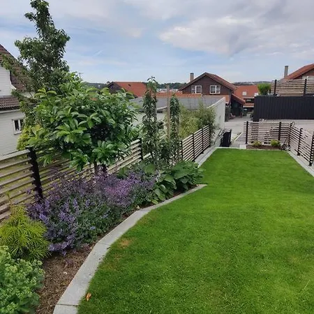 Apartment Modern And Comfortable In Attractive Neighborhood Stavanger
