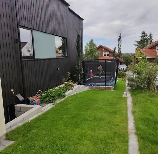 Modern And Comfortable In Attractive Neighborhood شقة